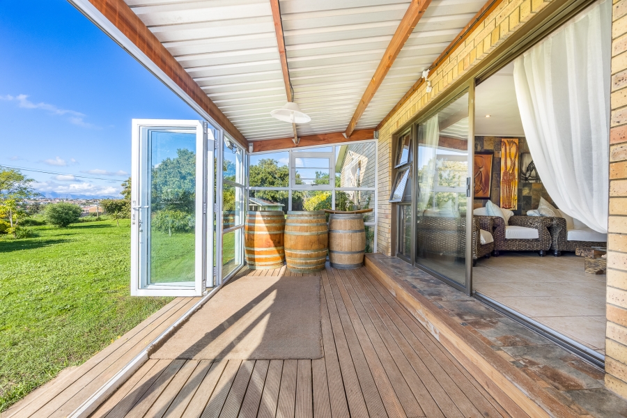 4 Bedroom Property for Sale in Vierlanden Western Cape